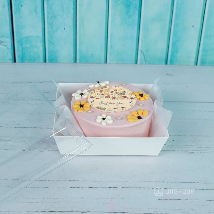 Daisy Blossom Red Velvet Bento Cake
