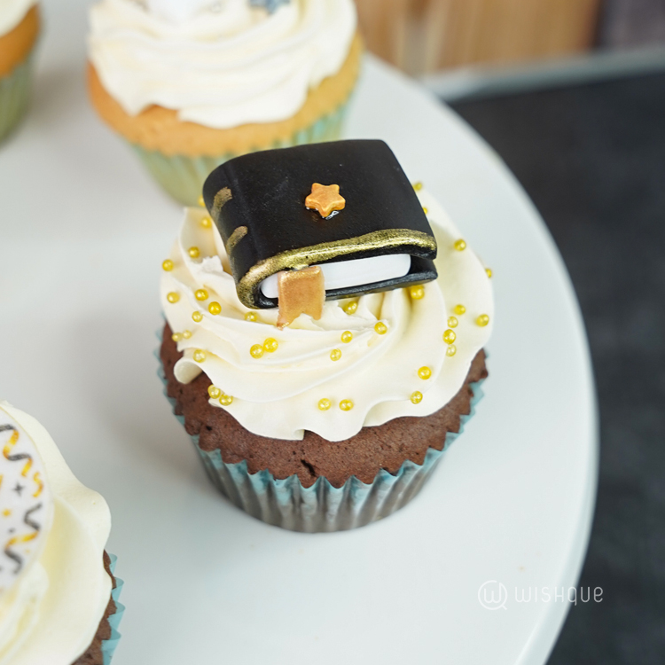 You Did It Congrats Cupcake Box of 06