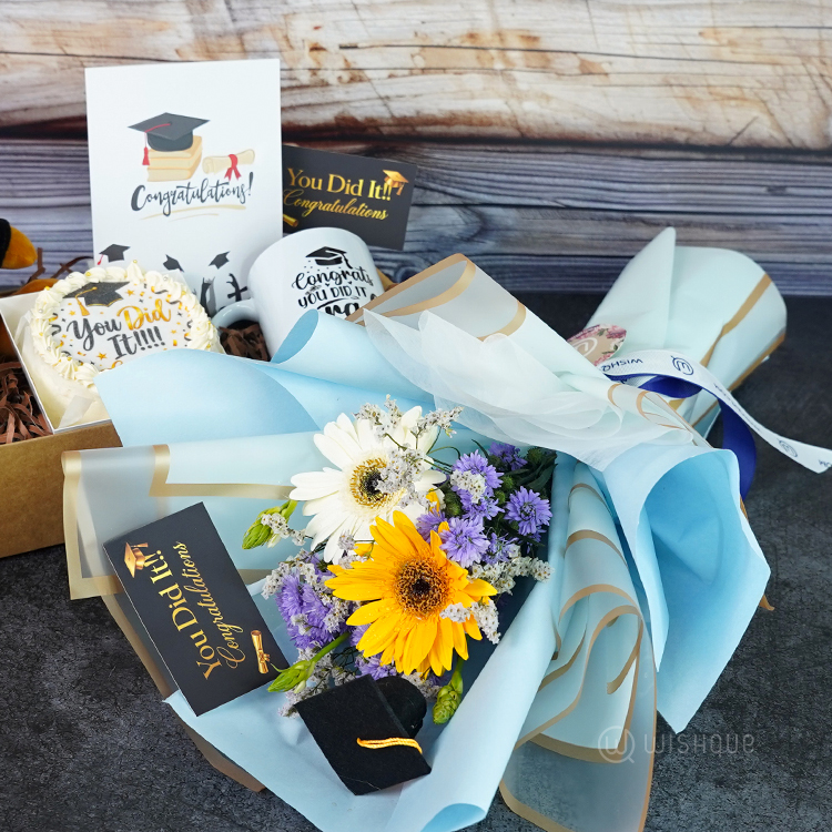 You Did It Graduation Gift Set