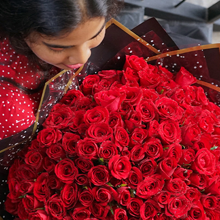 The Grand 400 Roses Bouquet