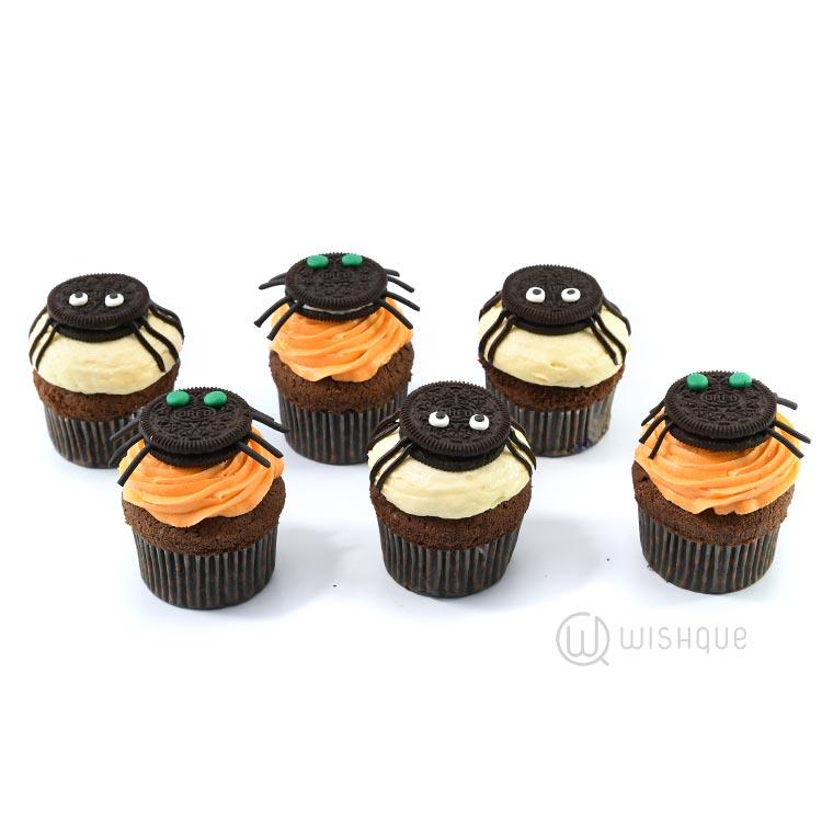 Monstrous Spider Oreo Halloween Cupcakes