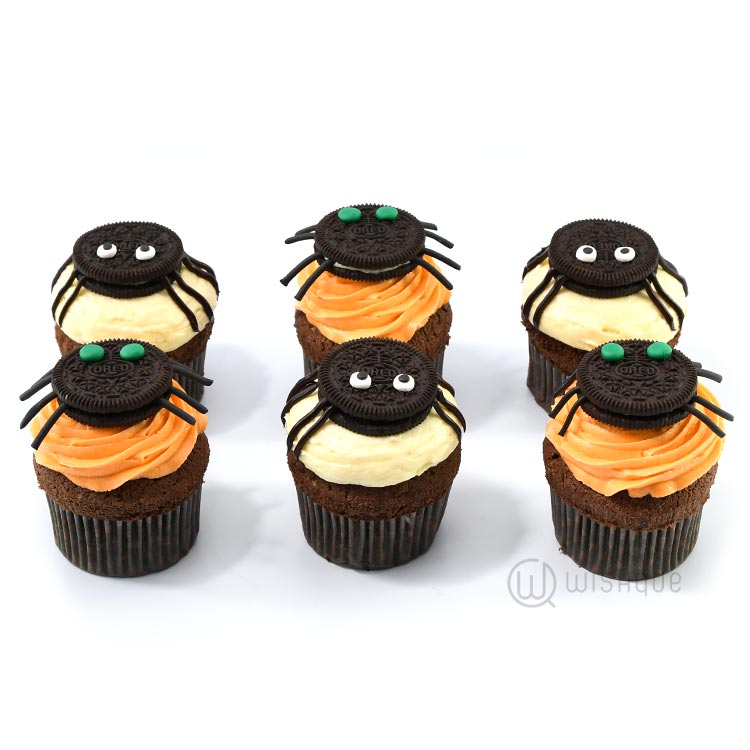 Monstrous Spider Oreo Halloween Cupcakes