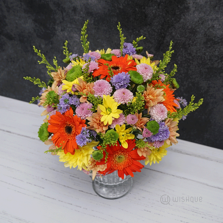 Wilderness Chrysanthemum Crystal Glass Vase Arrangement