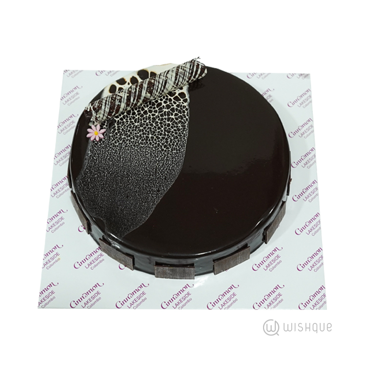 Domino Cake
